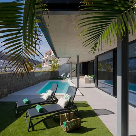 The One Luxury