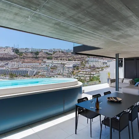 Apartment The One Luxury