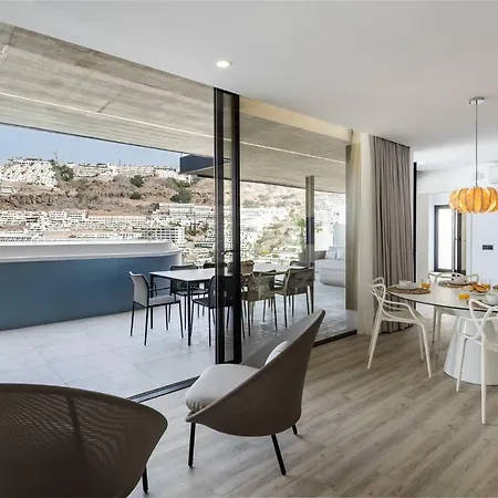 Apartment The One Luxury